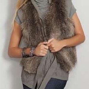 Vest S/M New York & Company
Machine washable